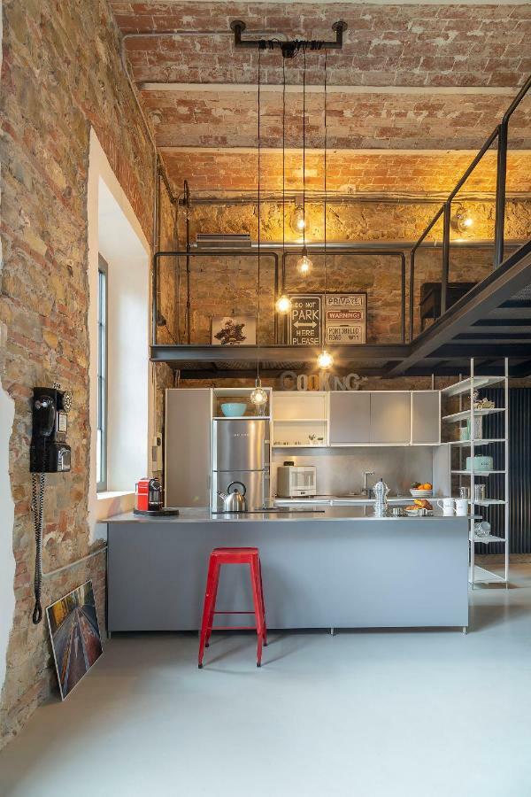 Апартаменты The Loft Unique Designed Флоренция Экстерьер фото