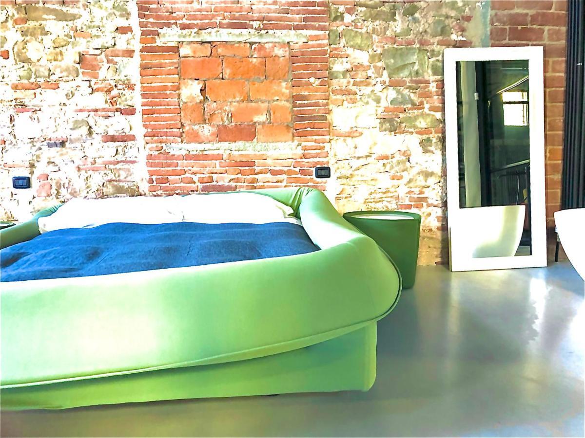 Апартаменты The Loft Unique Designed Флоренция Экстерьер фото